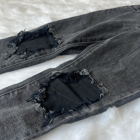 Women’s one tea spoon jeans, size 24. Perfect condition, these jeans are SO cute - Picture 4 of 6